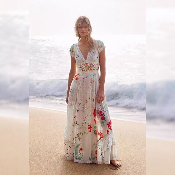 ISO Free People Hibiscus Heaven Embroidered Maxi Dress Cream Combo Size XS or S - Picture 2 of 3